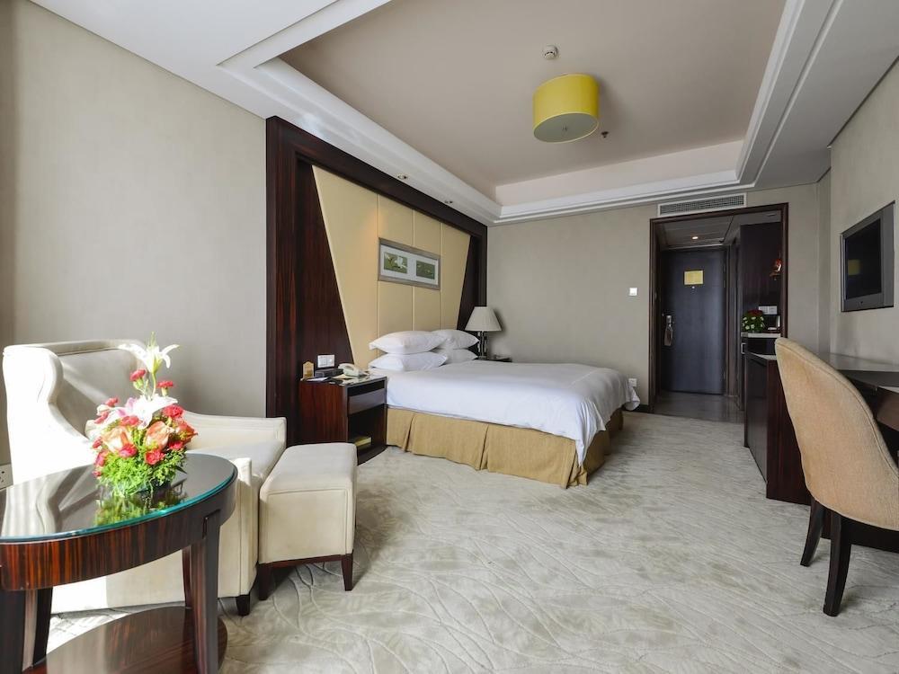 Shu Guang International Hotel Nanking Buitenkant foto