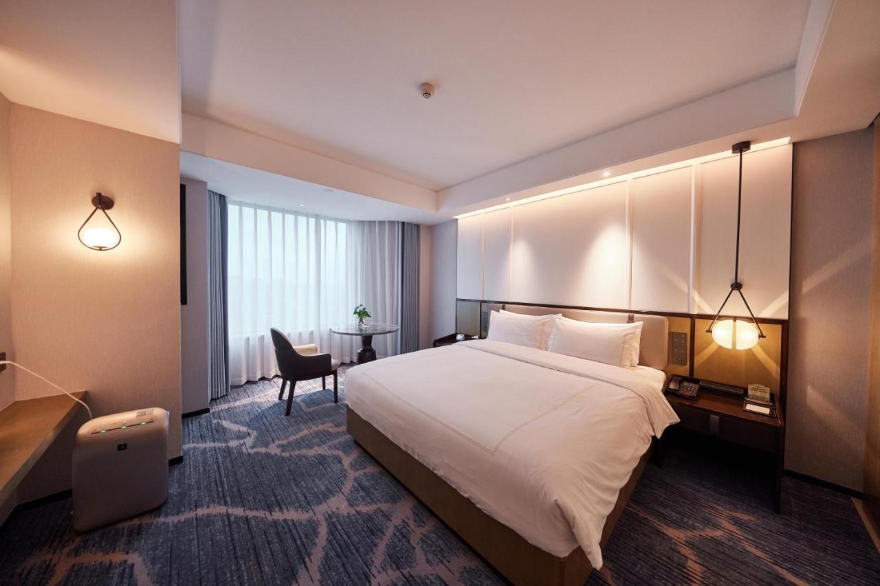 Shu Guang International Hotel Nanking Buitenkant foto