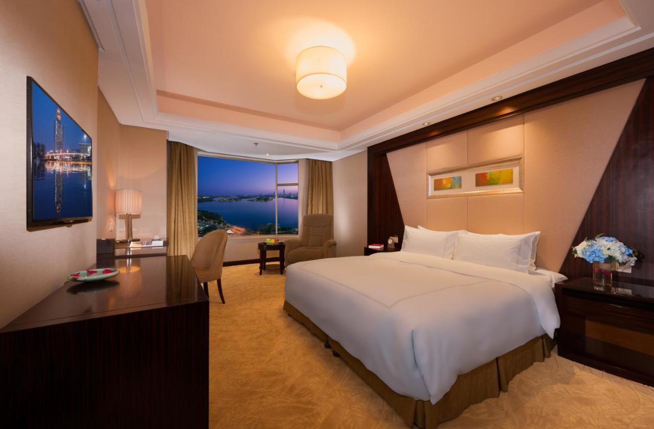 Shu Guang International Hotel Nanking Buitenkant foto