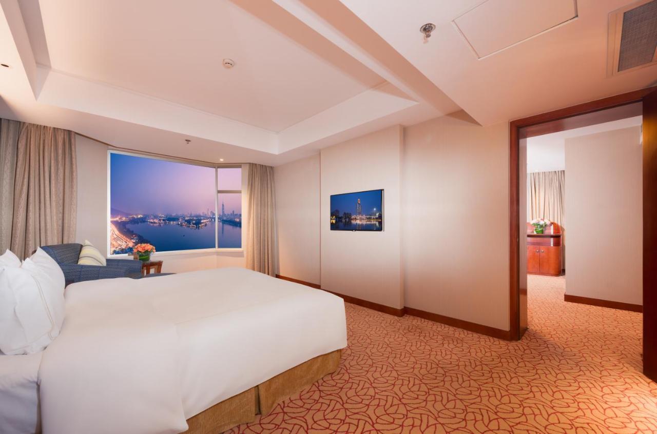 Shu Guang International Hotel Nanking Buitenkant foto
