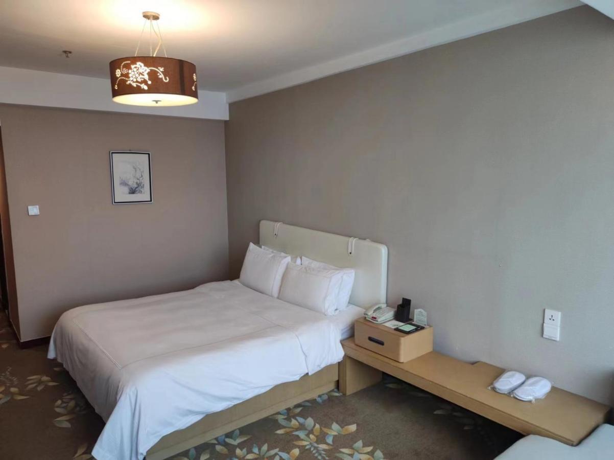 Shu Guang International Hotel Nanking Buitenkant foto