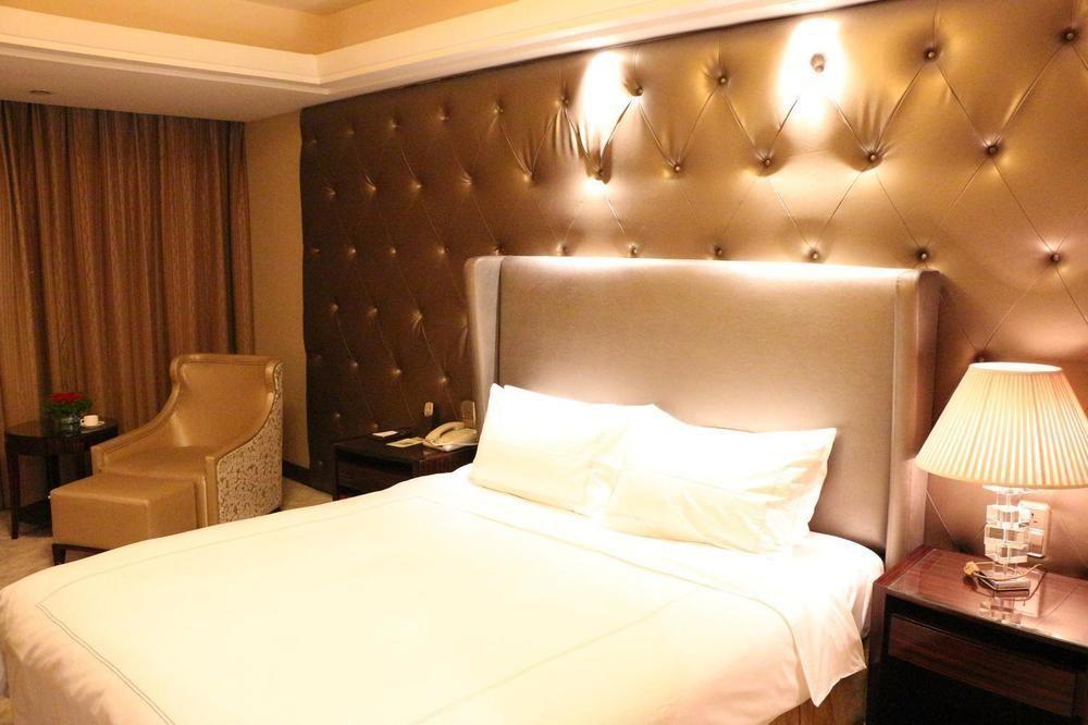 Shu Guang International Hotel Nanking Buitenkant foto