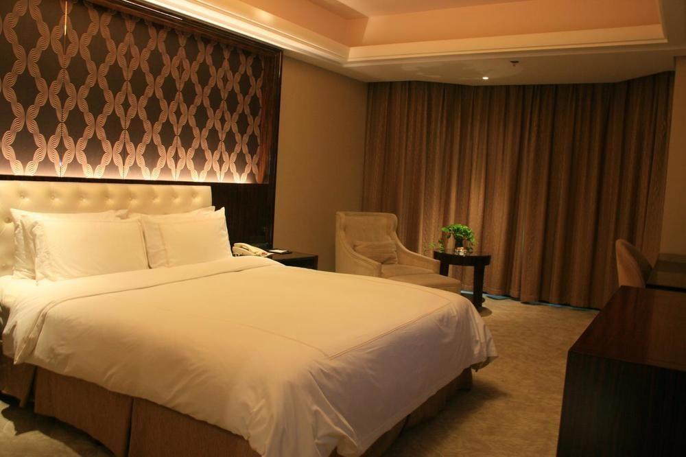 Shu Guang International Hotel Nanking Buitenkant foto