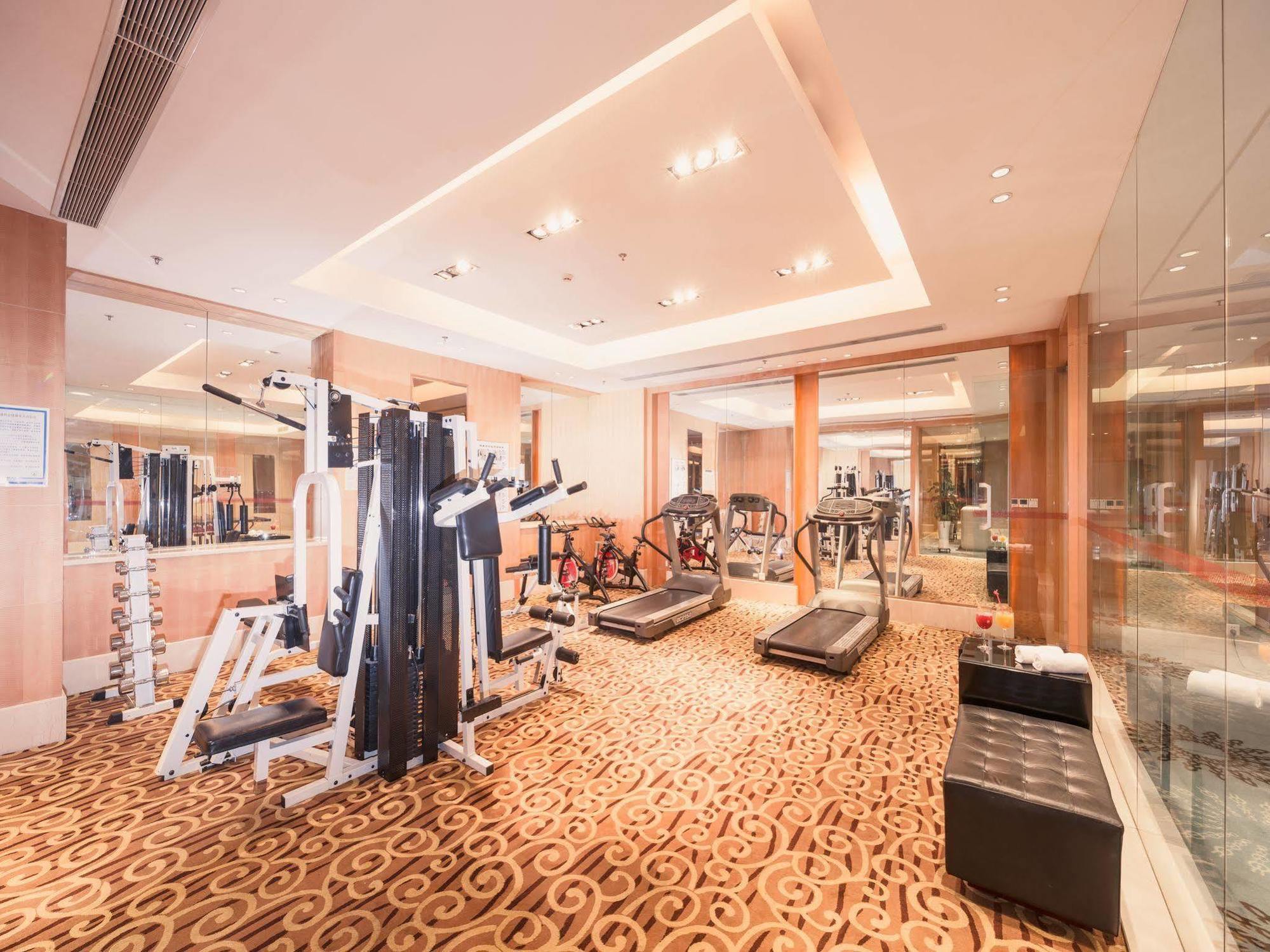 Shu Guang International Hotel Nanking Buitenkant foto